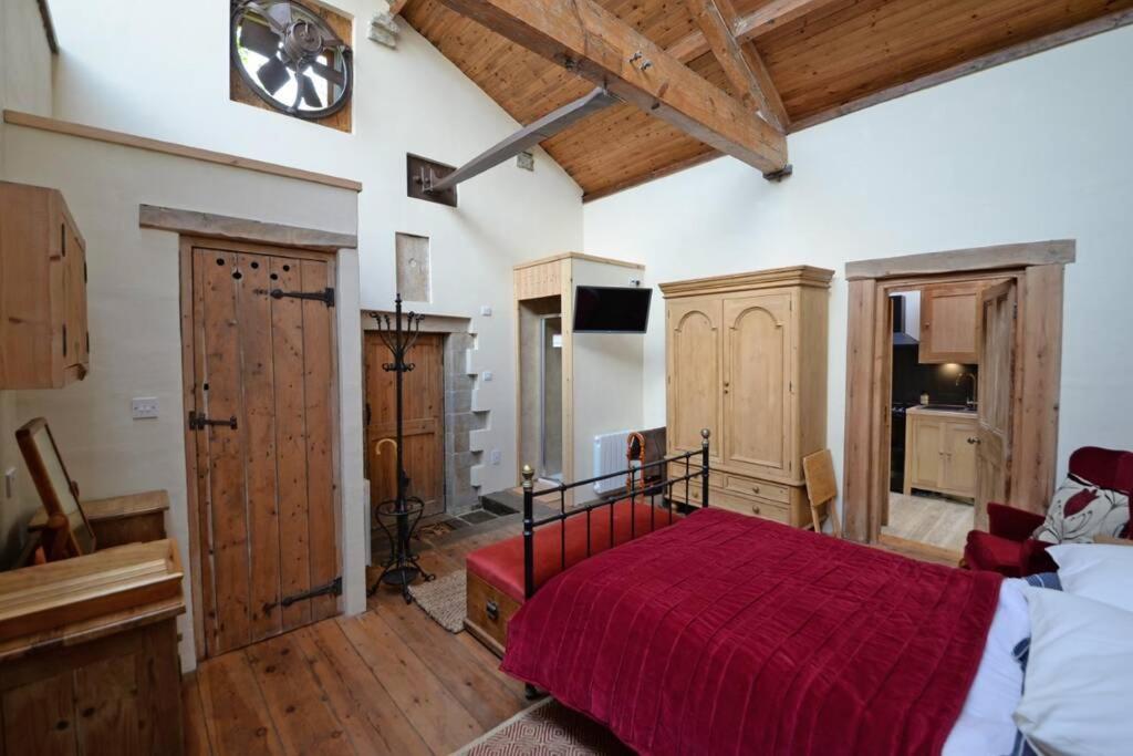 Shed End, In 18Th Century Lothersdale Mill Bd20 8En Dış mekan fotoğraf